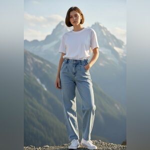 NWT Zenana Outfitters Light Blue Jeans